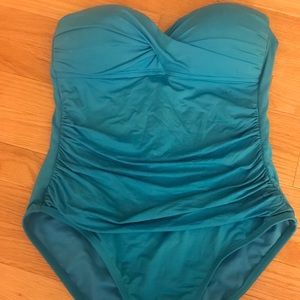Blue strapless bathing suit